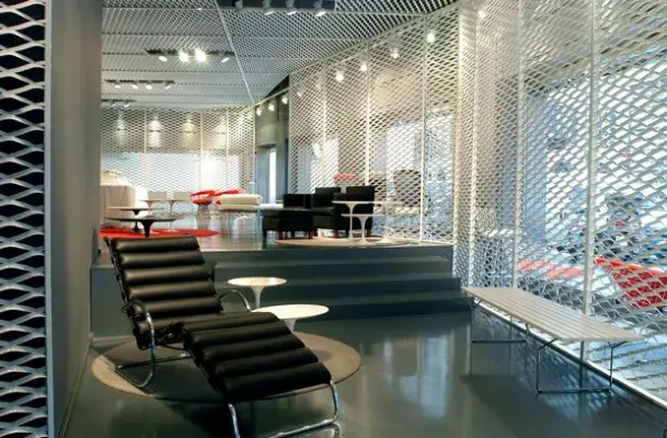 Showroom Knoll